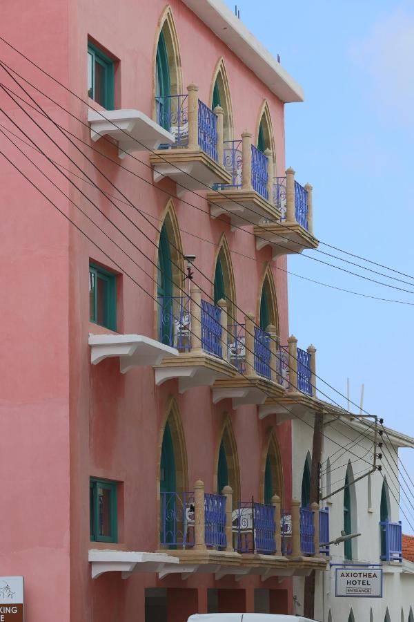 Axiothea Hotel Paphos Bagian luar foto